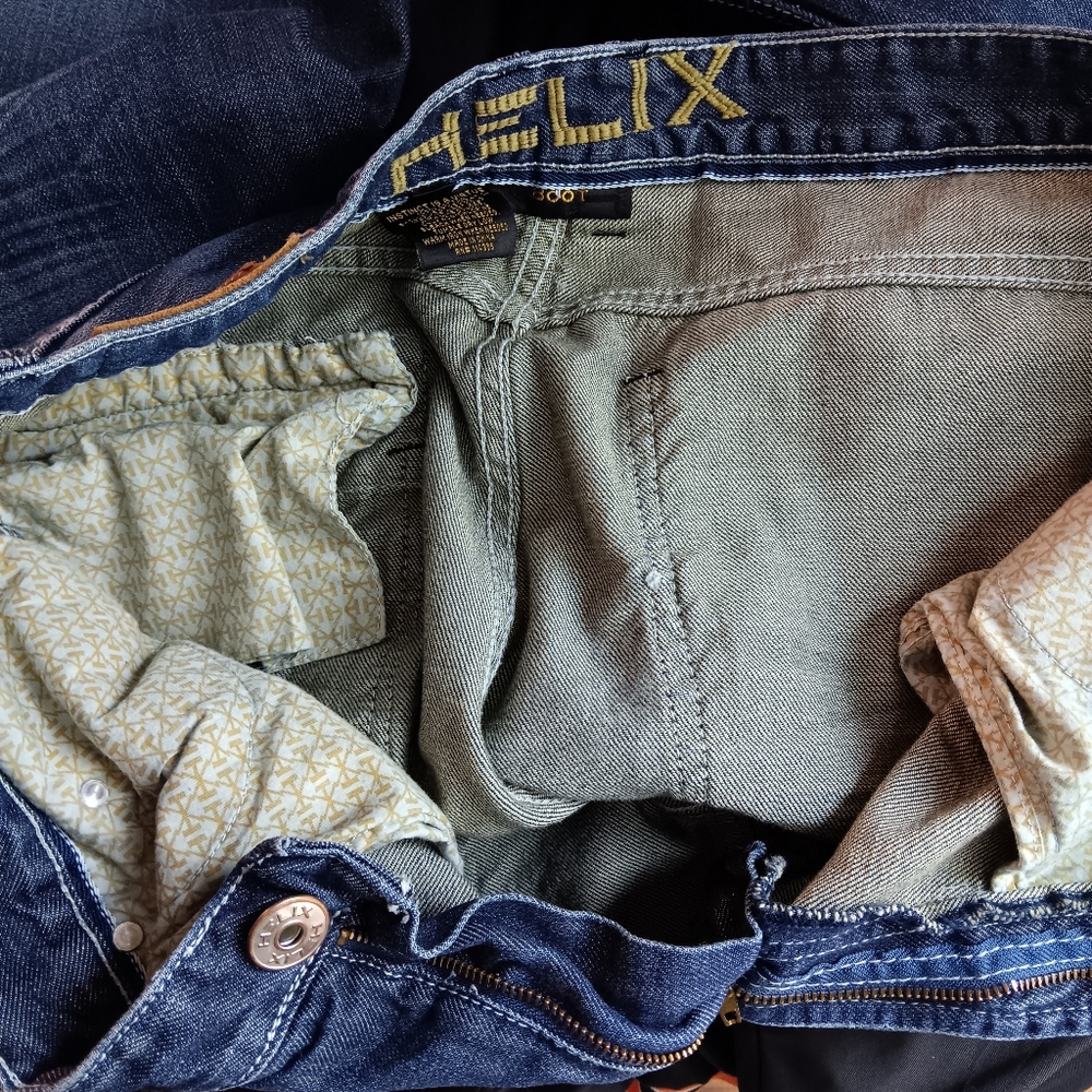 Helix Jeans Mens Size 36x34 Bootcut Blue Denim Whiskered Distressed.  - Picture 12 of 16